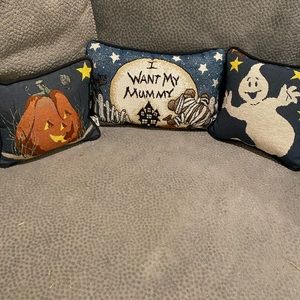 Vintage Halloween Mini Throw Pillows
